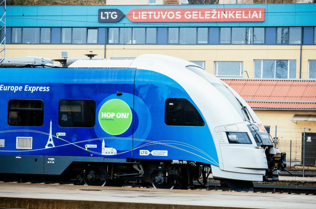 Išskirtinė pramoga šeštadienį: mobili paroda traukinyje