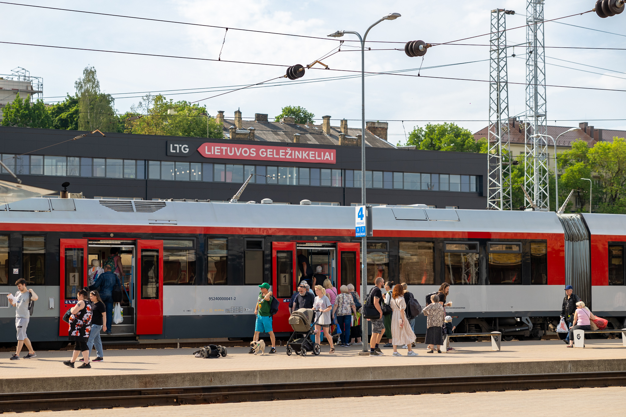 Kontaktinė informacija