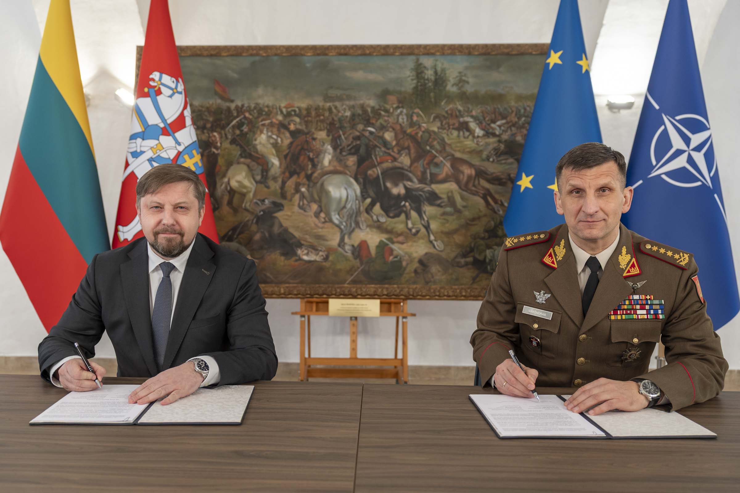 The Lithuanian Armed Forces and LTG Group signed a cooperation agreement