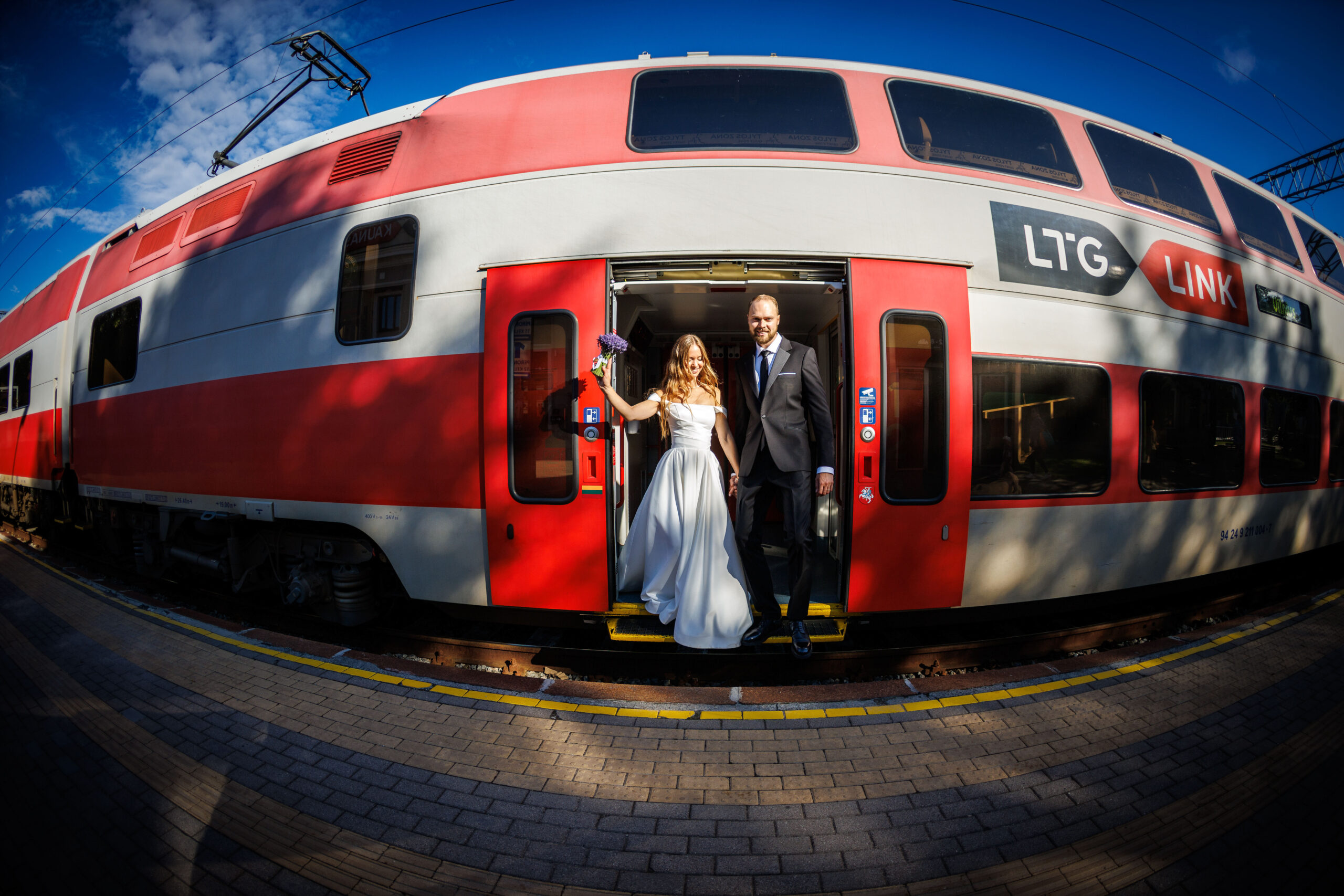 Love at First Journey: Simona and Vykintas Return to the Station as Newlyweds